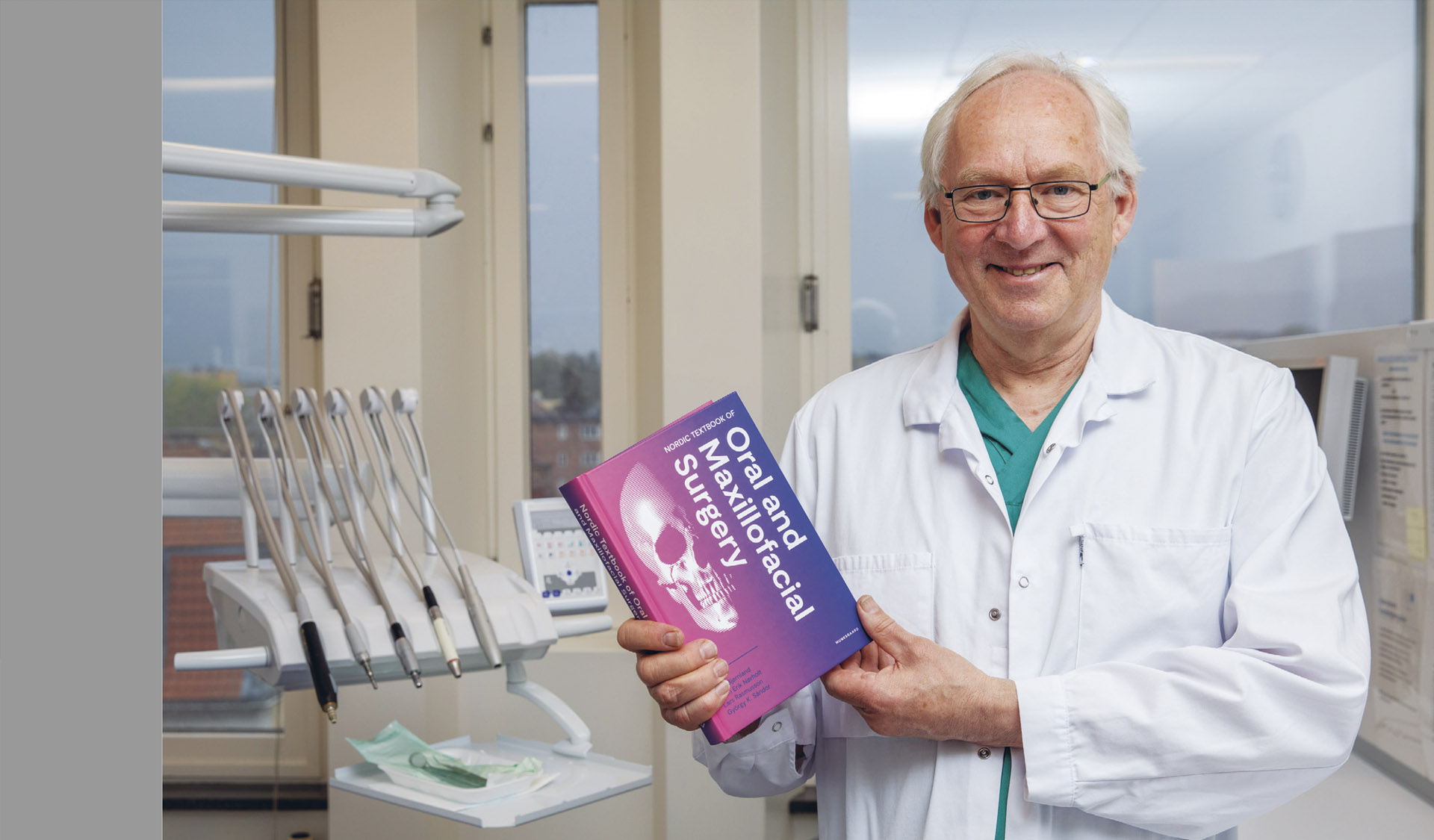 illustrasjon: Et samlet nordisk fagmiljø står bak ny lærebok i oral kirurgi